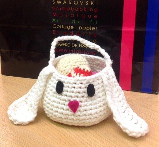 Un Panier-Lapin au crochet, pour Pâques